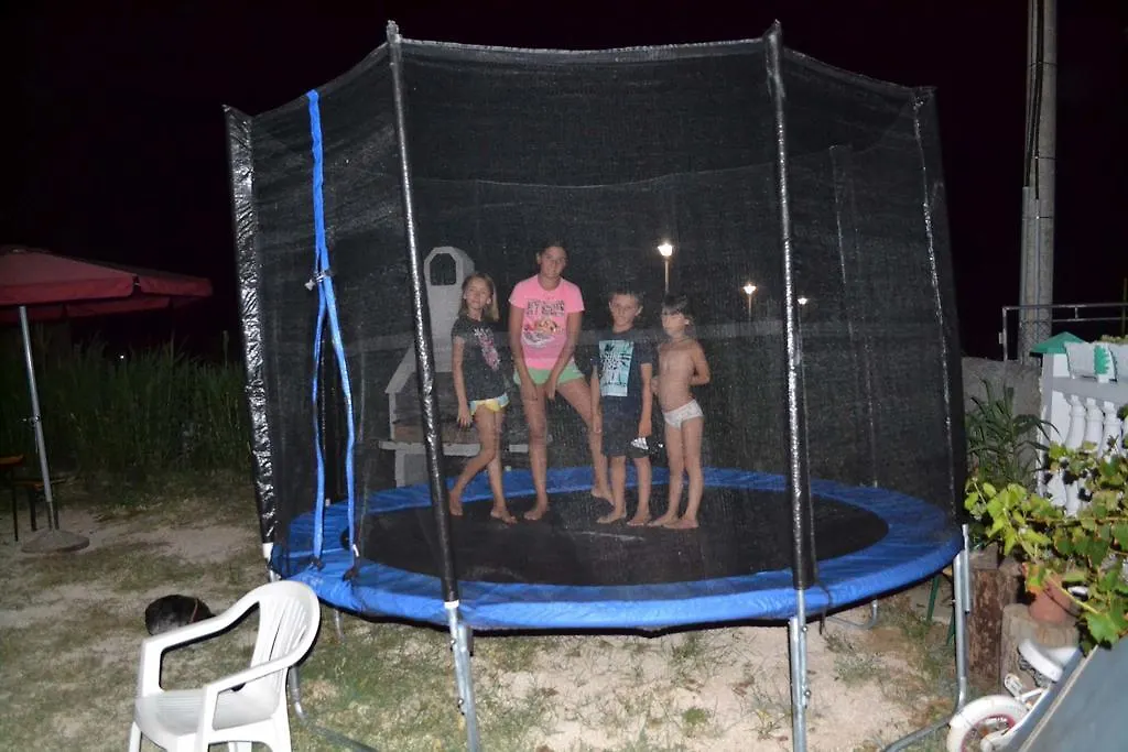Daire Apartmani Jenny I Tania Lopar